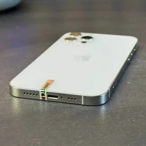 گوشی آیفون 12pro سفید حافظه 256 گیگابایت | ZAA باطری کارکرده