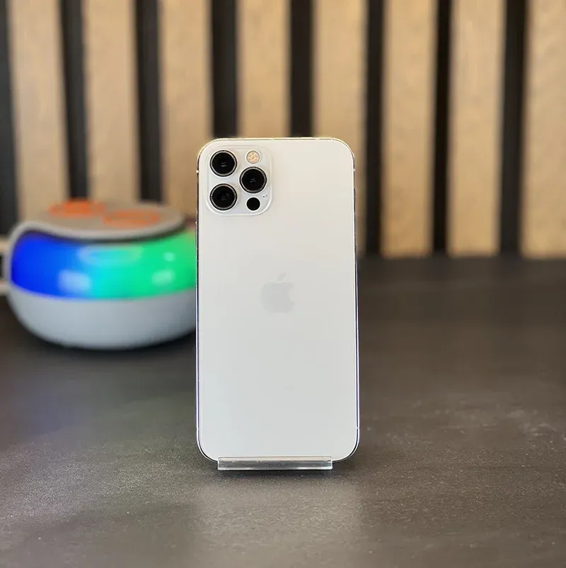 گوشی آیفون 12pro سفید حافظه 256 گیگابایت | ZAA باطری کارکرده گوشی آیفون 12pro سفید حافظه 256 گیگابایت | ZAA باطری کارکرده